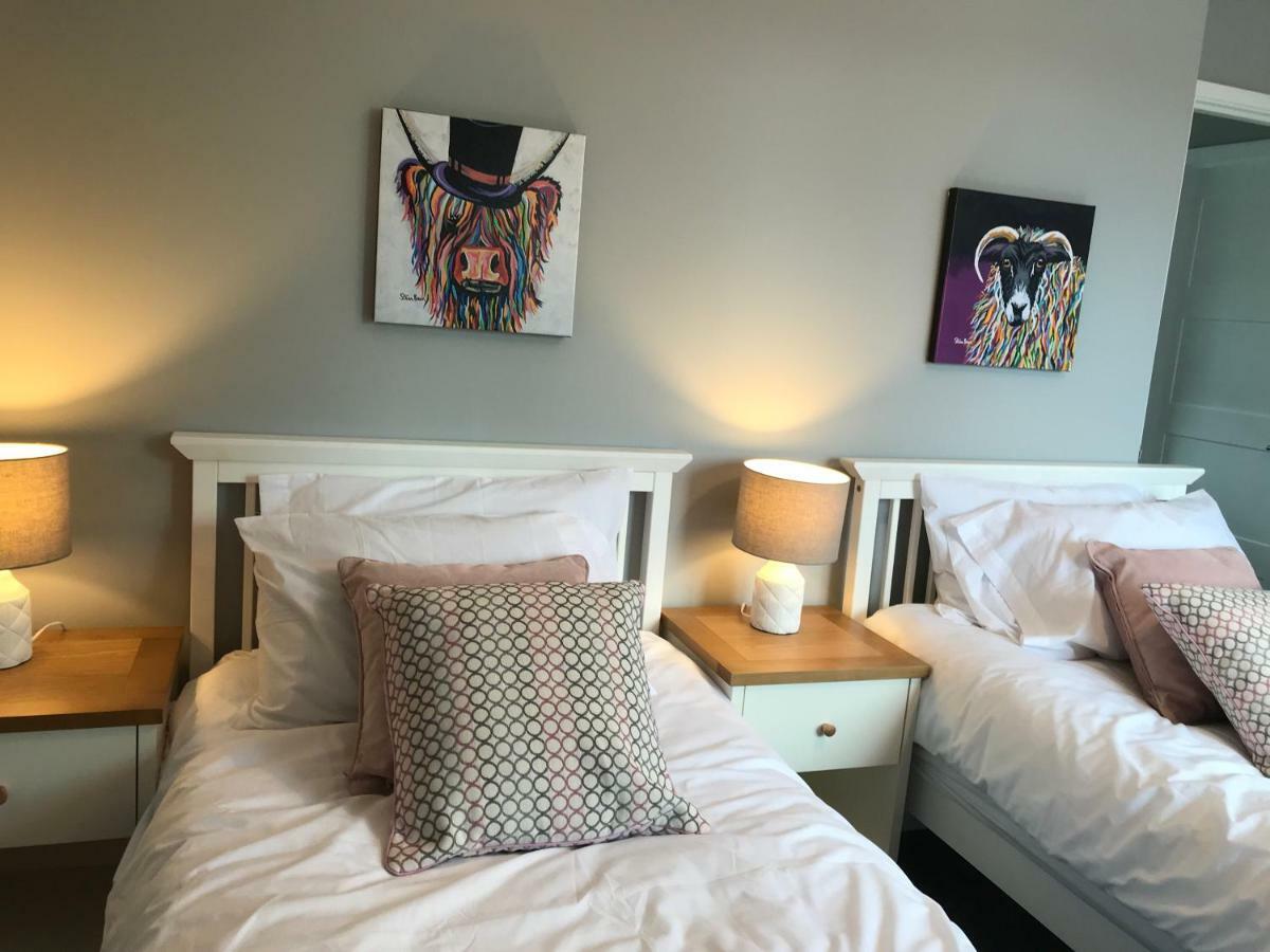 Hunters Lodge Exeter, Free Parking, Country Views, Great Wi-Fi, Large Garden Poltimore Extérieur photo
